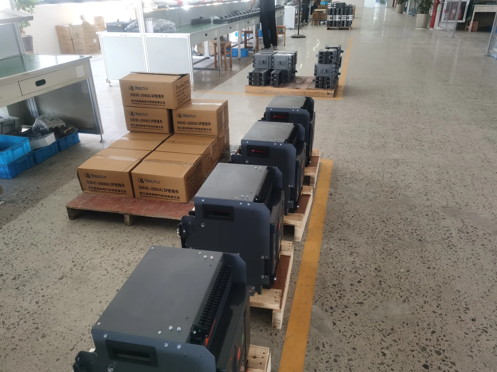 custom transformer winding orders ready for packing at our Yueqing factory